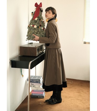 Plaid and velvet quilted short jacket/long skirt