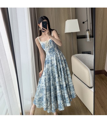 Длинная юбка в нежном стиле для перерыва на чай