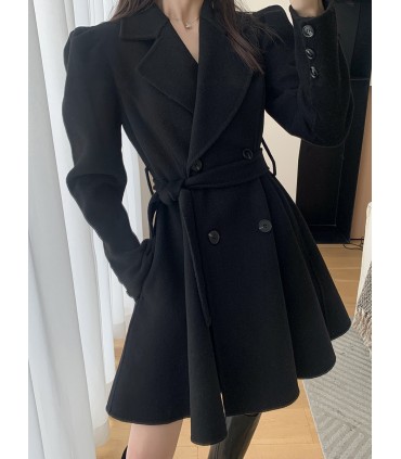 Krótka wełniana kurtka w stylu Hepburn 