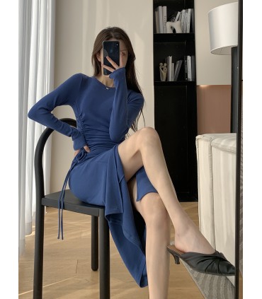 Jupe mi-longue avec taille et fentes latérales 