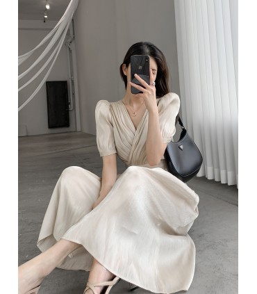 Rok Panjang Lengan Puff Retro Kerah V 