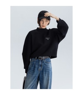 Sweat-shirt avec étiquette en cuir