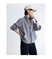 Chaqueta estilo deportivo con cuello alto, abrigo corto