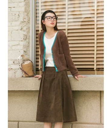 Skirt berlipat korduroy 