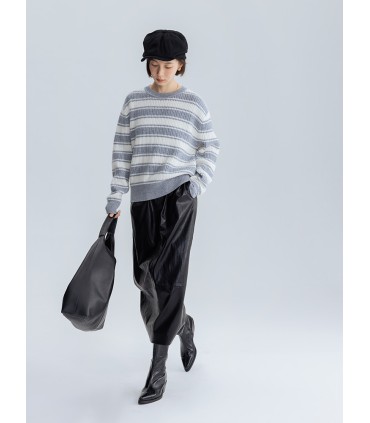 Gestreifter Pullover mit Rundhalsausschnitt