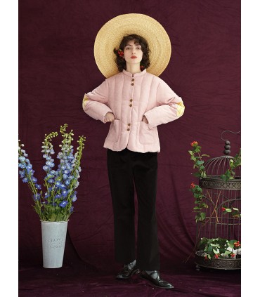 轻盈白鸭绒短款羽绒服