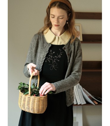 Large U-neck sundress with rose dark pattern embroidery