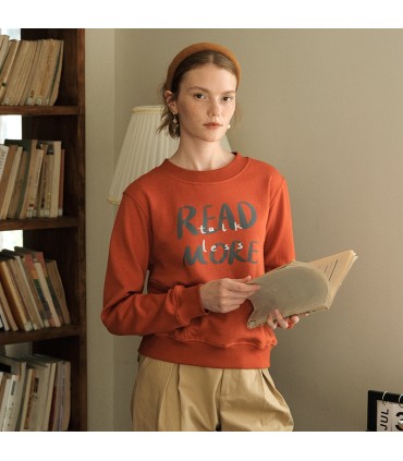 Korte trui met gespleten letterontwerp